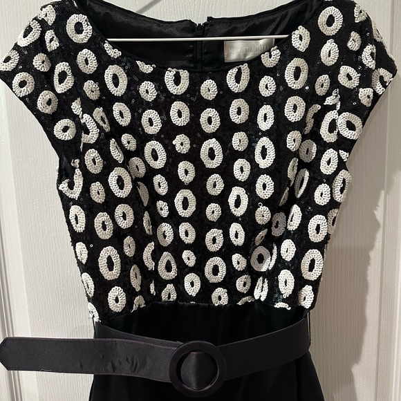 Mikahl Aghal Black and White Sequin and Silk Cocktail Dress - Picture 2 of 8